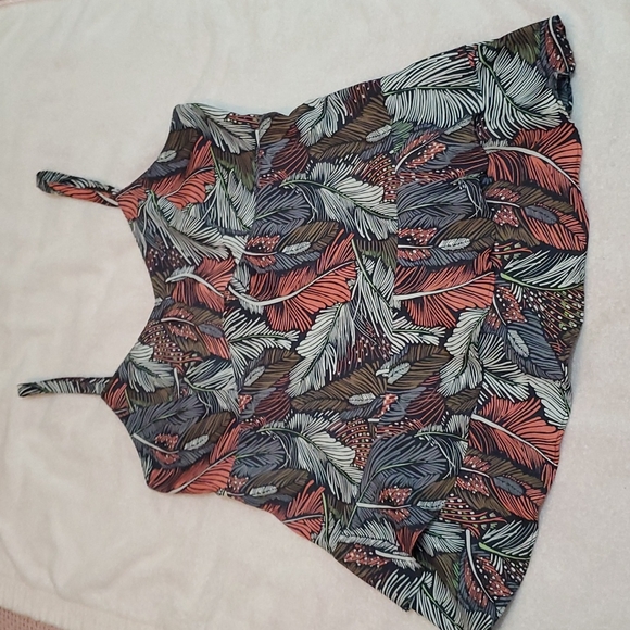 GAP Women's Fancy Crop Top-Fall Color Feathers-Ruffles-Adjust Straps-NWOT-Sz S - Picture 8 of 17